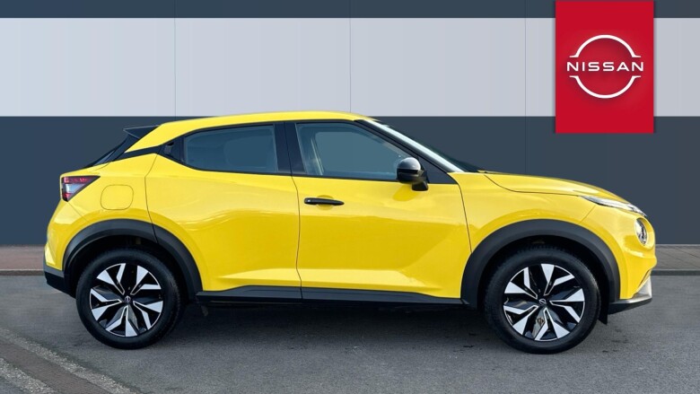 Nissan Juke 1.0 DiG-T Acenta Premium 5dr Petrol Hatchback